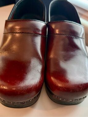 Dansko Women's Leather Clogs in Burgundy